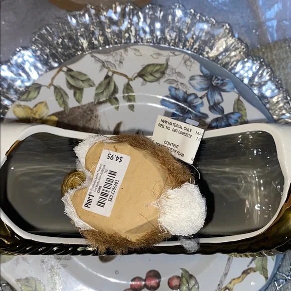 White Ceramic Quilted-Style HANDBAG! - Picture 4 of 9